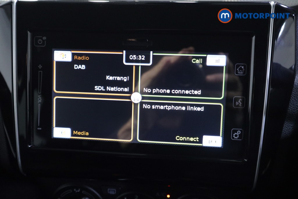 Suzuki Swift Sz-T Automatic Petrol-Electric Hybrid Hatchback - Stock Number (1554689) - 6th supplementary image