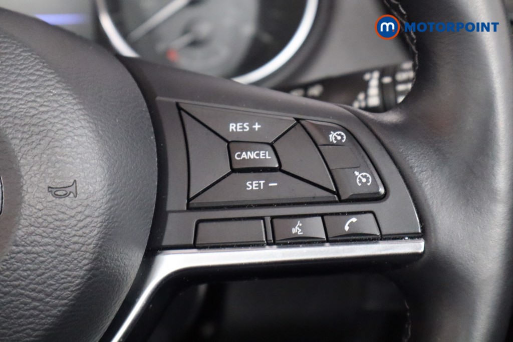 Nissan Qashqai N-Connecta Manual Petrol SUV - Stock Number (1554715) - 8th supplementary image