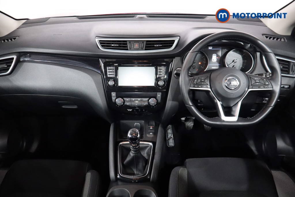 Nissan Qashqai N-Connecta Manual Petrol SUV - Stock Number (1554715) - 1st supplementary image
