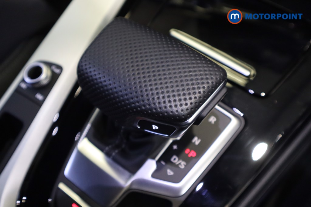 Audi A4 S Line Automatic Petrol Saloon - Stock Number (1554731) - 5th supplementary image