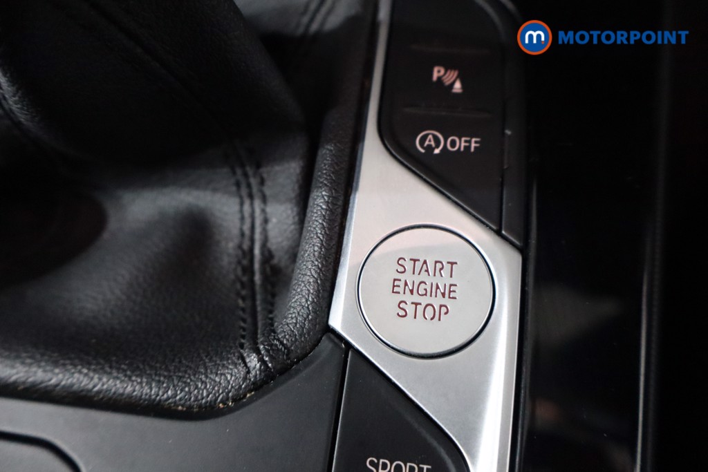 BMW 1 Series Sport Manual Petrol Hatchback - Stock Number (1555175) - 14th supplementary image