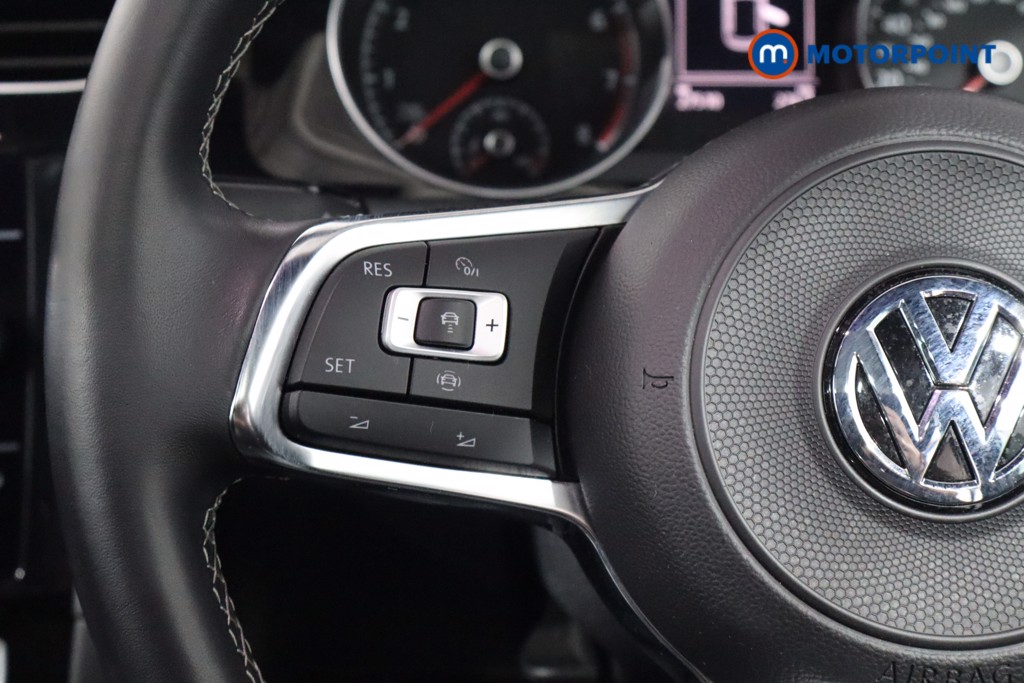 Volkswagen Golf R-Line Manual Petrol Hatchback - Stock Number (1555342) - 7th supplementary image