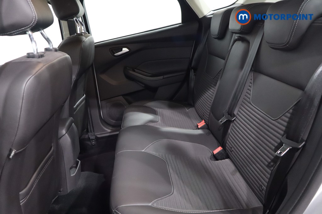 Ford Focus Titanium X Manual Petrol Hatchback - Stock Number (1555539) - 5th supplementary image
