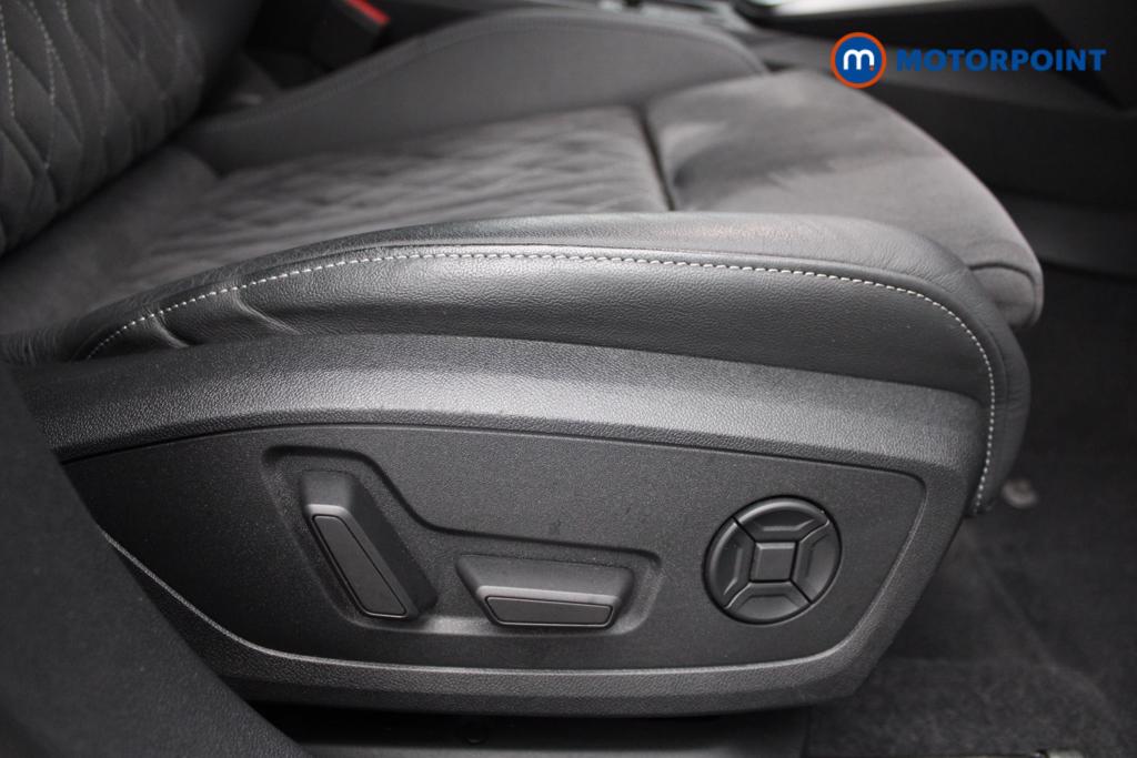 Audi A3 Edition 1 Manual Petrol Hatchback - Stock Number (1555769) - 17th supplementary image