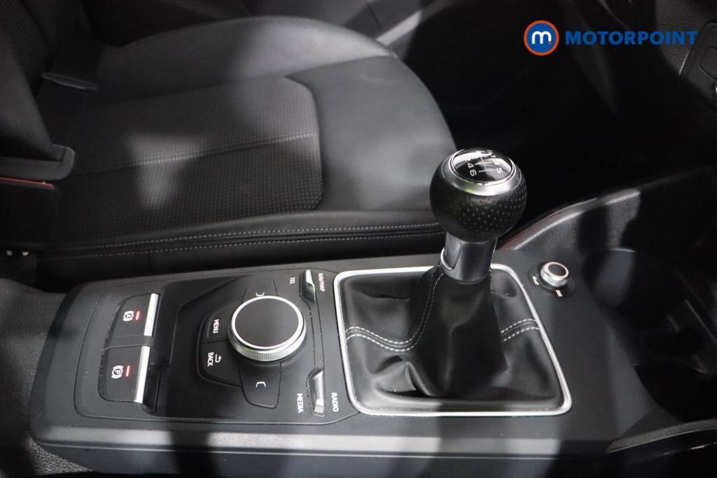 Audi Q2 Black Edition Manual Petrol SUV - Stock Number (1555800) - 3rd supplementary image