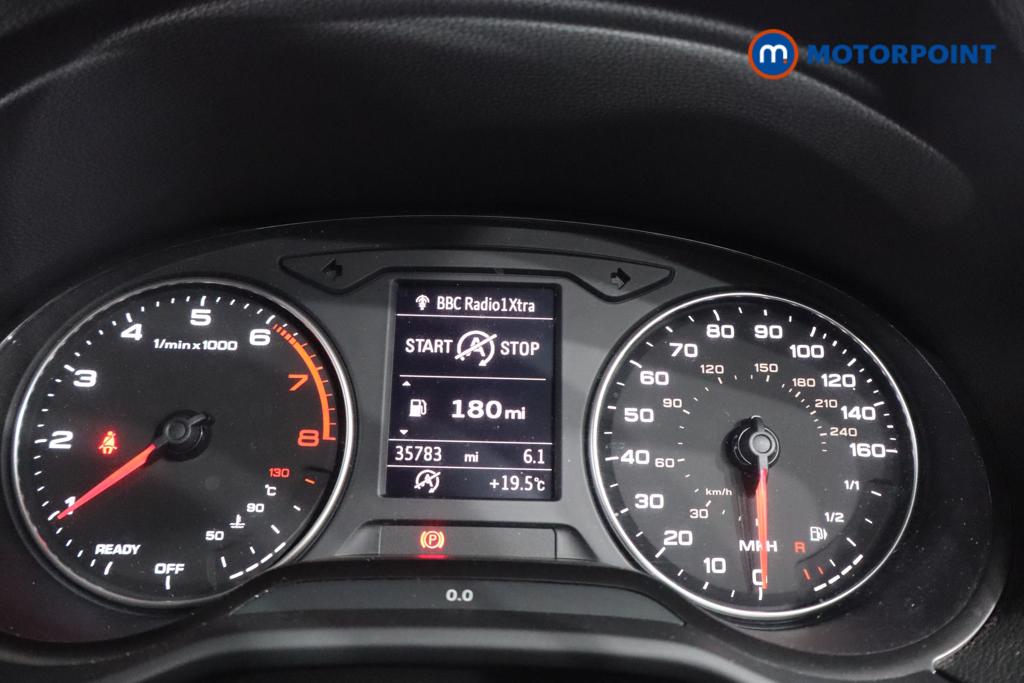 Audi Q2 Black Edition Manual Petrol SUV - Stock Number (1555800) - 4th supplementary image