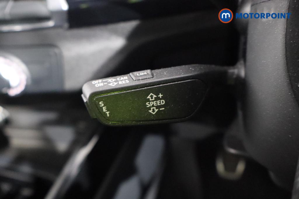 Audi Q2 Black Edition Manual Petrol SUV - Stock Number (1555800) - 10th supplementary image