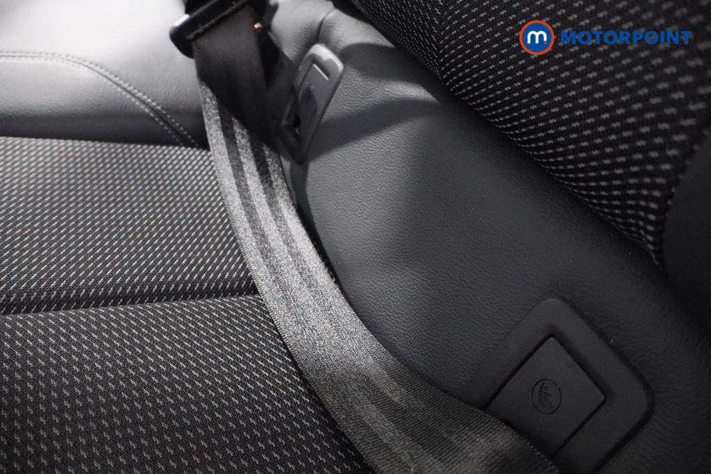 Audi Q2 Black Edition Manual Petrol SUV - Stock Number (1555800) - 18th supplementary image