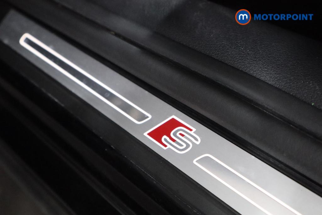 Audi Q2 Black Edition Manual Petrol SUV - Stock Number (1555800) - 26th supplementary image