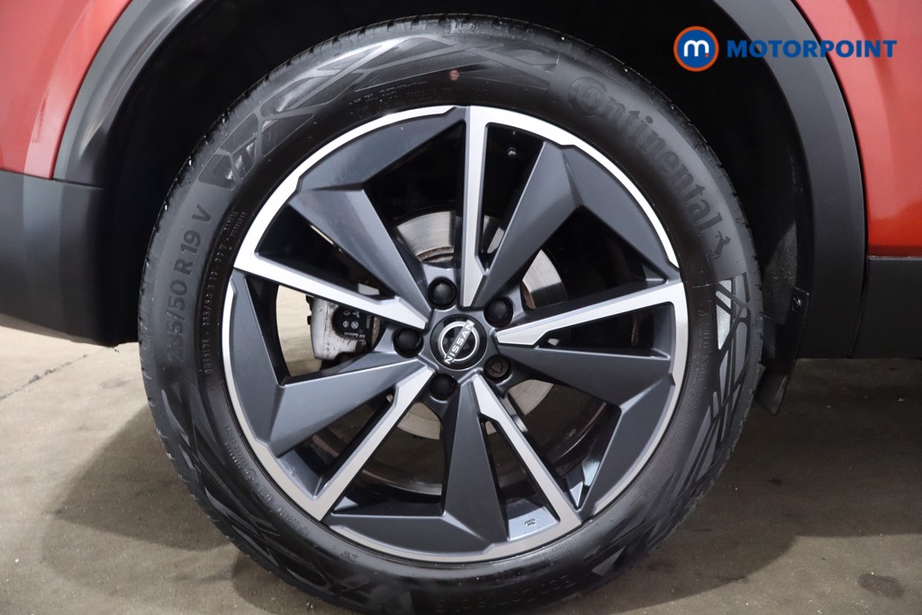Nissan Qashqai Tekna Automatic Petrol-Electric Hybrid SUV - Stock Number (1556017) - 9th supplementary image