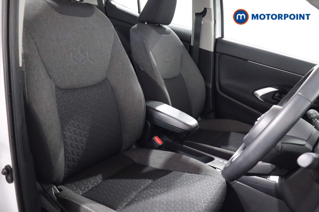Toyota Yaris Cross Icon Automatic Petrol-Electric Hybrid Estate - Stock Number (1556025) - 18th supplementary image