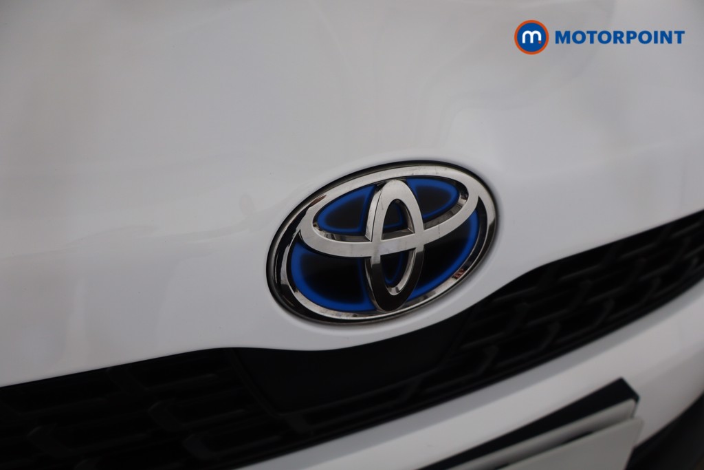 Toyota Yaris Cross Icon Automatic Petrol-Electric Hybrid Estate - Stock Number (1556025) - 21st supplementary image