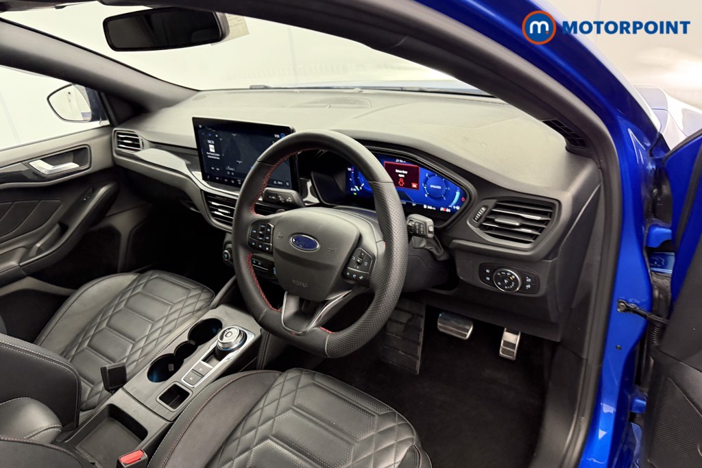 Ford Focus St-Line Vignale Automatic Diesel Hatchback - Stock Number (1556091) - 4th supplementary image