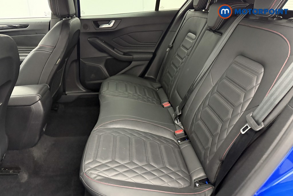 Ford Focus St-Line Vignale Automatic Diesel Hatchback - Stock Number (1556091) - 22nd supplementary image