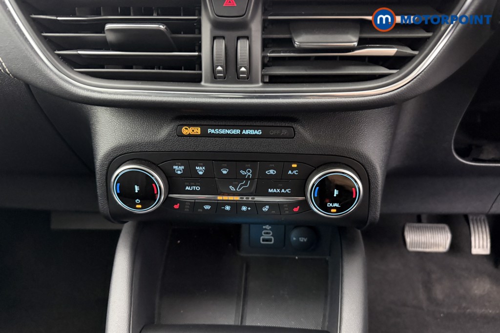 Ford Kuga Vignale Automatic Petrol Plug-In Hybrid SUV - Stock Number (1556182) - 11th supplementary image