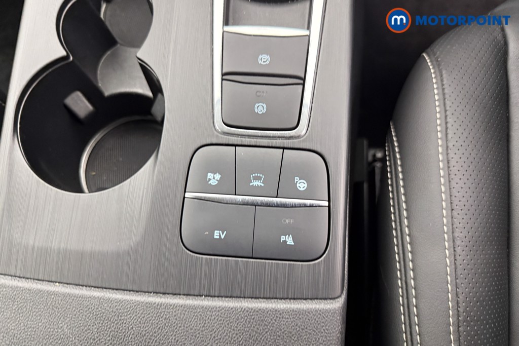 Ford Kuga Vignale Automatic Petrol Plug-In Hybrid SUV - Stock Number (1556182) - 12th supplementary image
