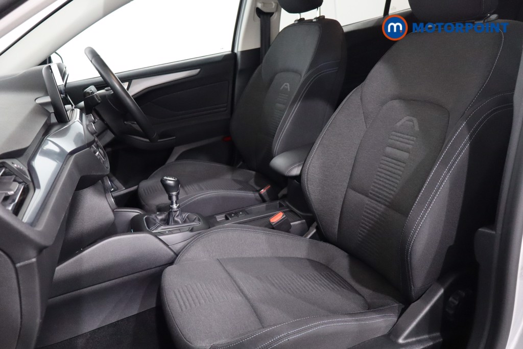 Ford Focus Active Manual Diesel Hatchback - Stock Number (1556338) - 4th supplementary image