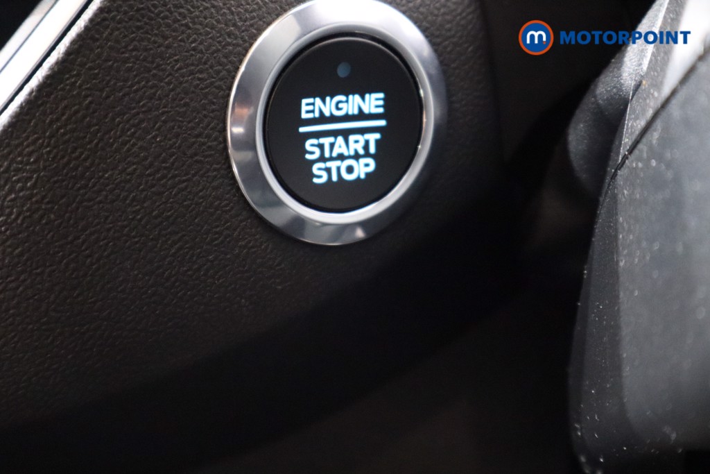 Ford Focus Active Manual Diesel Hatchback - Stock Number (1556338) - 13th supplementary image