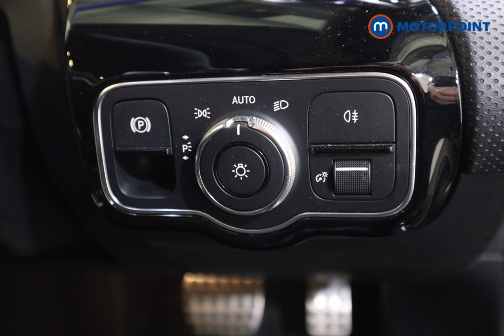 Mercedes-Benz A Class AMG Automatic Petrol Hatchback - Stock Number (1498911) - 10th supplementary image