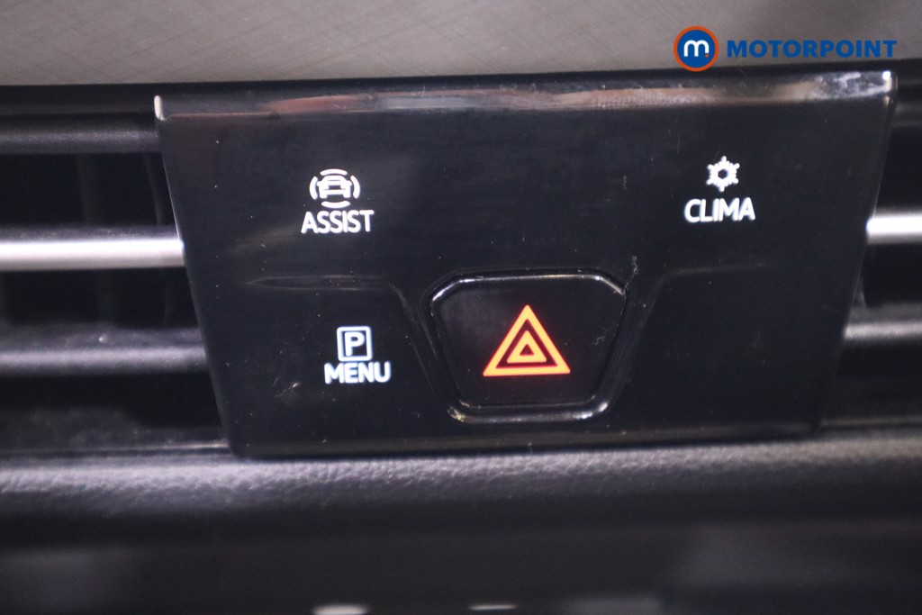 Volkswagen Golf Life Manual Petrol Hatchback - Stock Number (1541928) - 19th supplementary image
