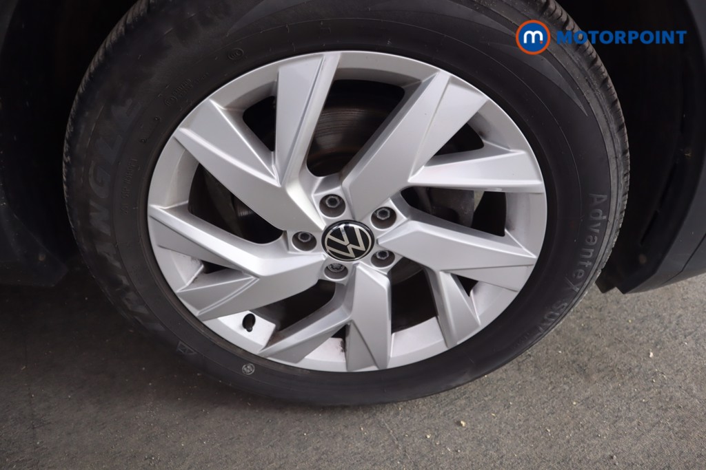 Volkswagen Tiguan Life Automatic Petrol SUV - Stock Number (1542323) - 8th supplementary image