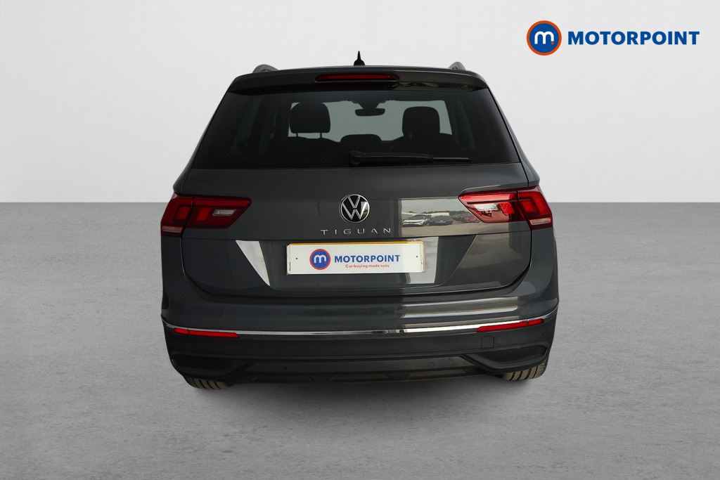 Volkswagen Tiguan Life Automatic Petrol SUV - Stock Number (1542323) - Rear bumper