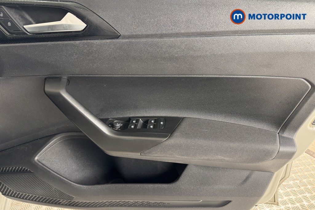 Volkswagen Polo Life Manual Petrol Hatchback - Stock Number (1542620) - 15th supplementary image