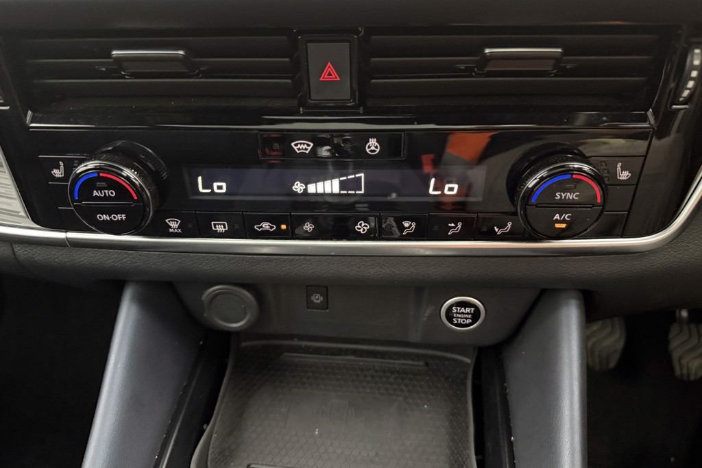 Nissan Qashqai Tekna Manual Petrol SUV - Stock Number (1543659) - 15th supplementary image