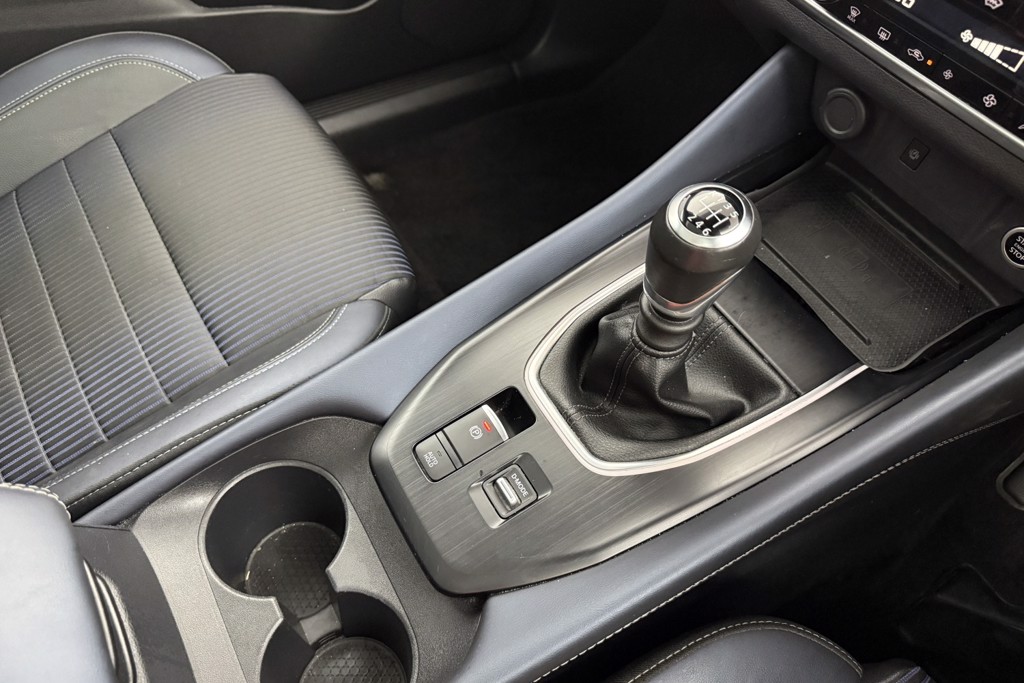 Nissan Qashqai Tekna Manual Petrol SUV - Stock Number (1543659) - 16th supplementary image