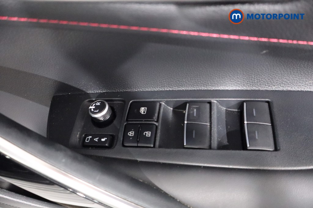 Toyota Corolla Excel Automatic Petrol-Electric Hybrid Hatchback - Stock Number (1545841) - 18th supplementary image