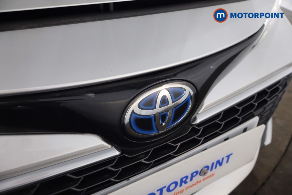 Toyota Corolla Excel Automatic Petrol-Electric Hybrid Hatchback - Stock Number (1545841) - 25th supplementary image