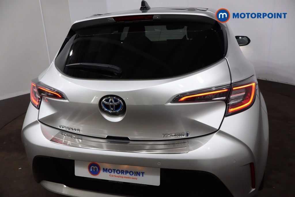 Toyota Corolla Excel Automatic Petrol-Electric Hybrid Hatchback - Stock Number (1545841) - 30th supplementary image