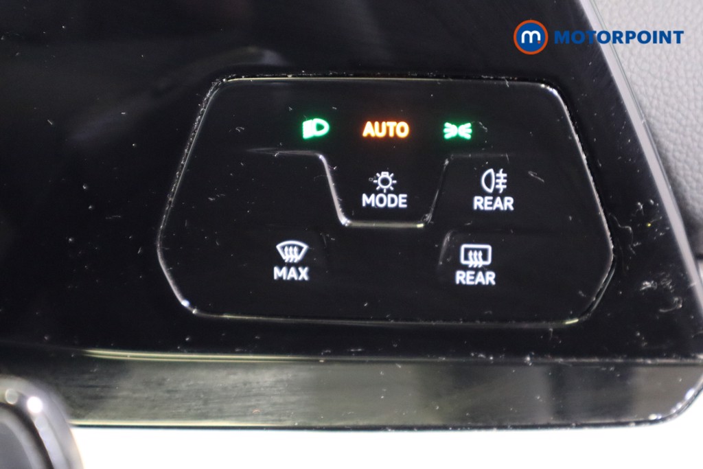 Volkswagen Golf Life Manual Petrol Hatchback - Stock Number (1545850) - 14th supplementary image