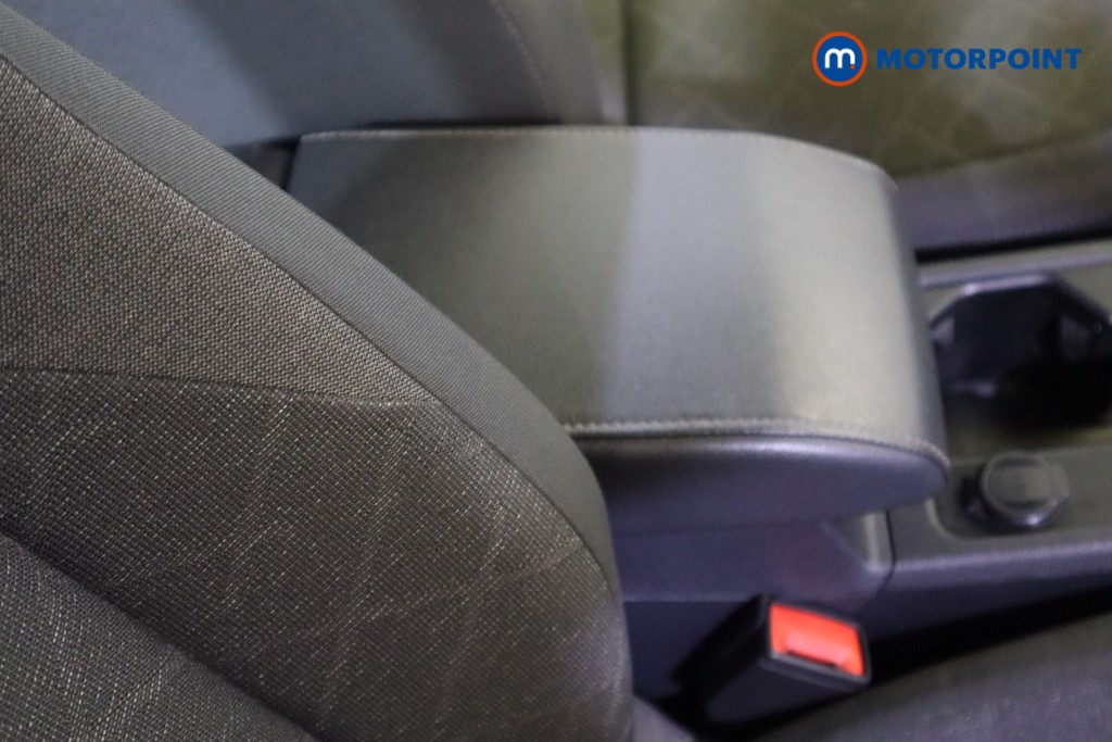 Volkswagen Golf Life Manual Petrol Hatchback - Stock Number (1545850) - 25th supplementary image