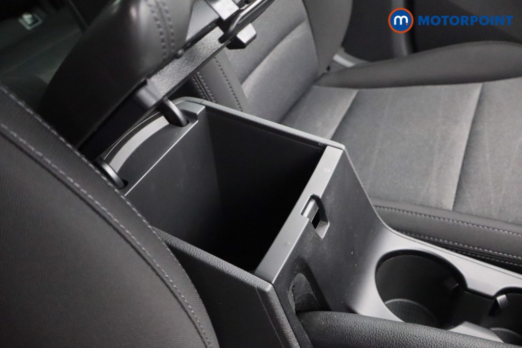 Hyundai Tucson Se Nav Manual Petrol SUV - Stock Number (1546641) - 8th supplementary image