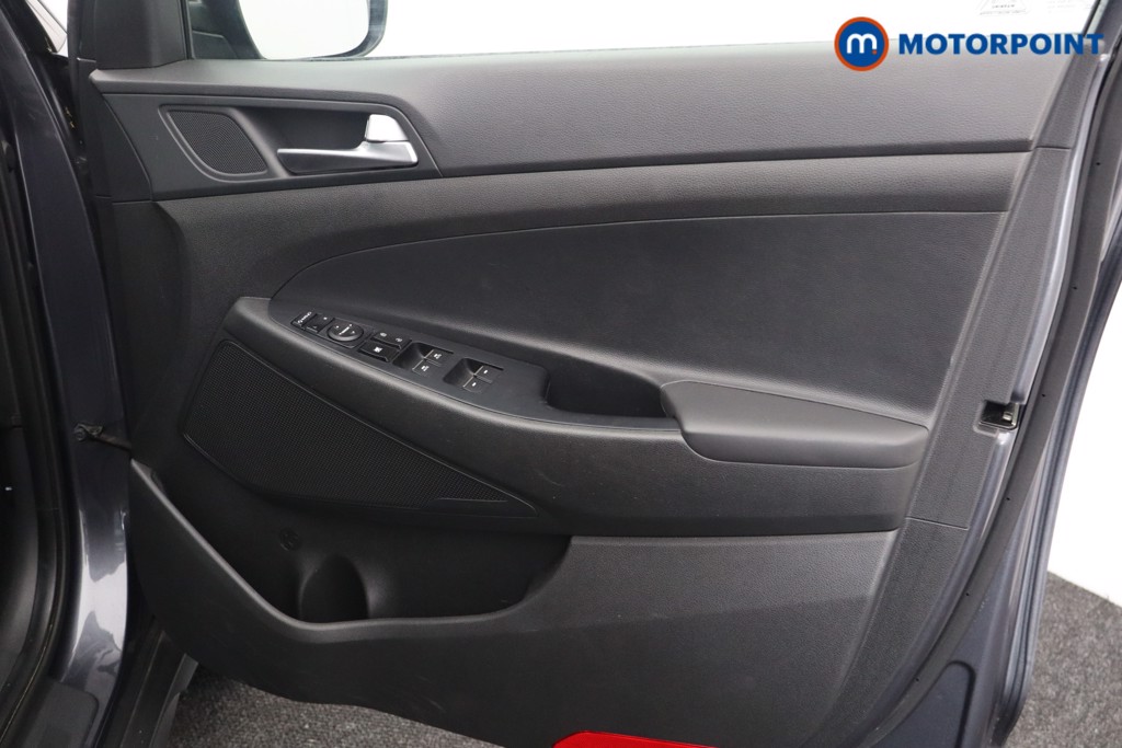 Hyundai Tucson Se Nav Manual Petrol SUV - Stock Number (1546641) - 15th supplementary image