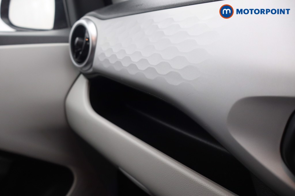 Hyundai I10 Premium Automatic Petrol Hatchback - Stock Number (1547326) - 9th supplementary image
