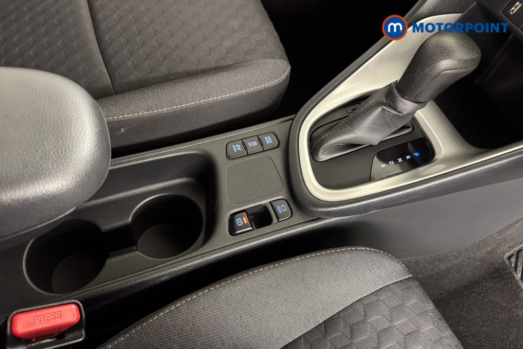 Toyota Yaris Icon Automatic Petrol-Electric Hybrid Hatchback - Stock Number (1547795) - 10th supplementary image