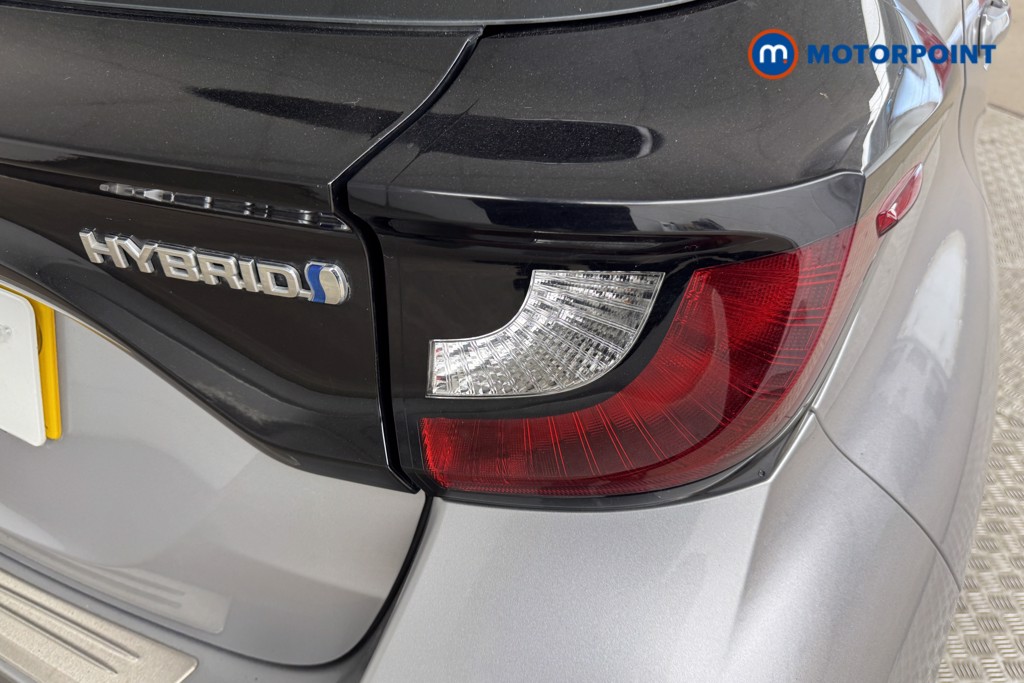 Toyota Yaris Icon Automatic Petrol-Electric Hybrid Hatchback - Stock Number (1547795) - 18th supplementary image