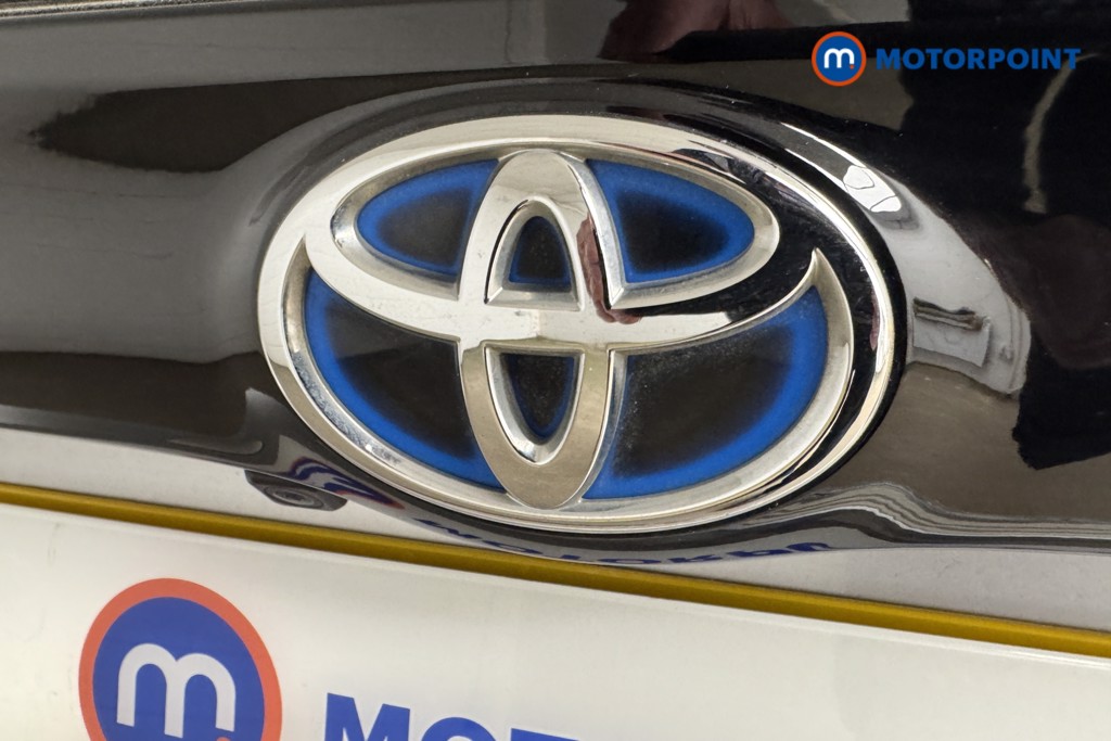Toyota Yaris Icon Automatic Petrol-Electric Hybrid Hatchback - Stock Number (1547795) - 20th supplementary image