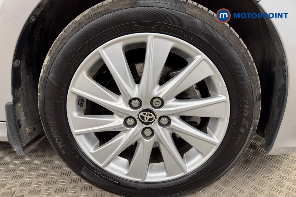 Toyota Yaris Icon Automatic Petrol-Electric Hybrid Hatchback - Stock Number (1547795) - 23rd supplementary image