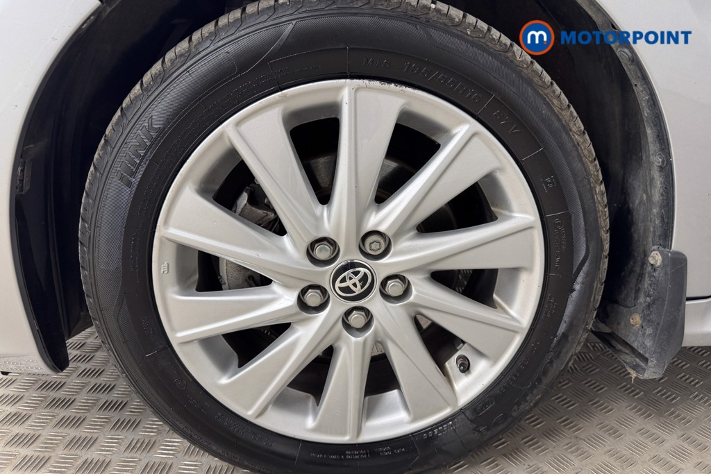 Toyota Yaris Icon Automatic Petrol-Electric Hybrid Hatchback - Stock Number (1547795) - 24th supplementary image