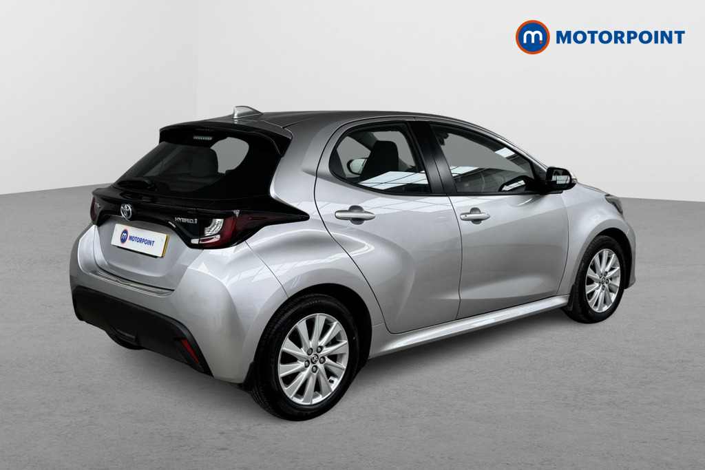Toyota Yaris Icon Automatic Petrol-Electric Hybrid Hatchback - Stock Number (1547795) - Drivers side rear corner