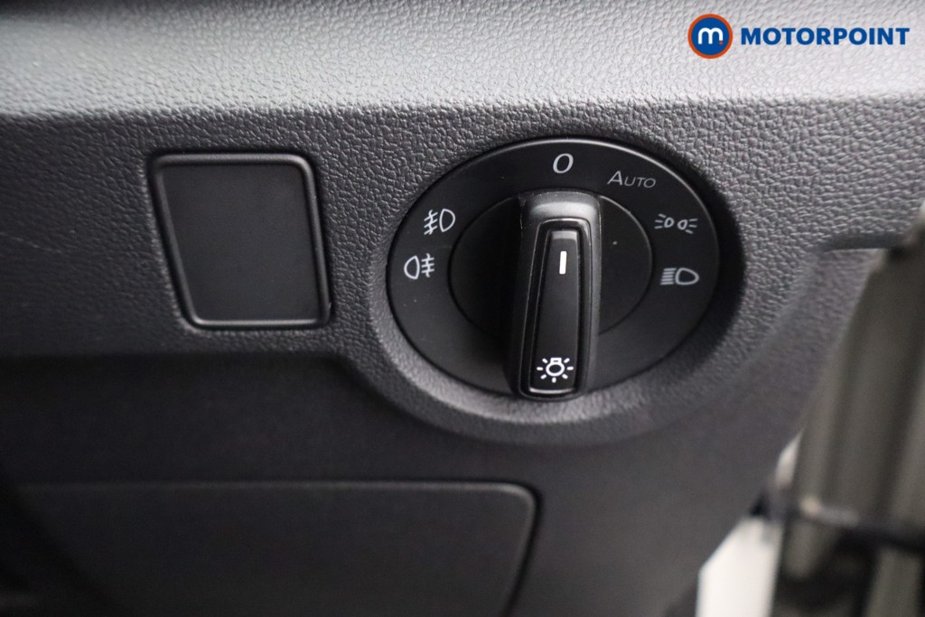 Volkswagen T-Cross Black Edition Manual Petrol SUV - Stock Number (1548914) - 12th supplementary image