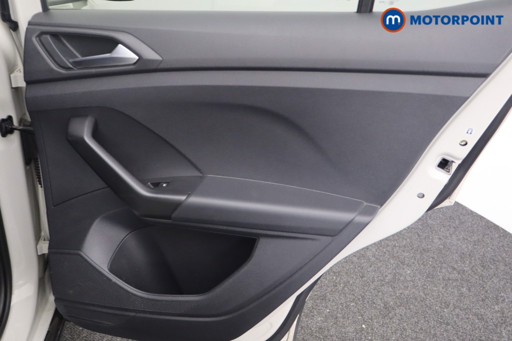 Volkswagen T-Cross Black Edition Manual Petrol SUV - Stock Number (1548914) - 16th supplementary image