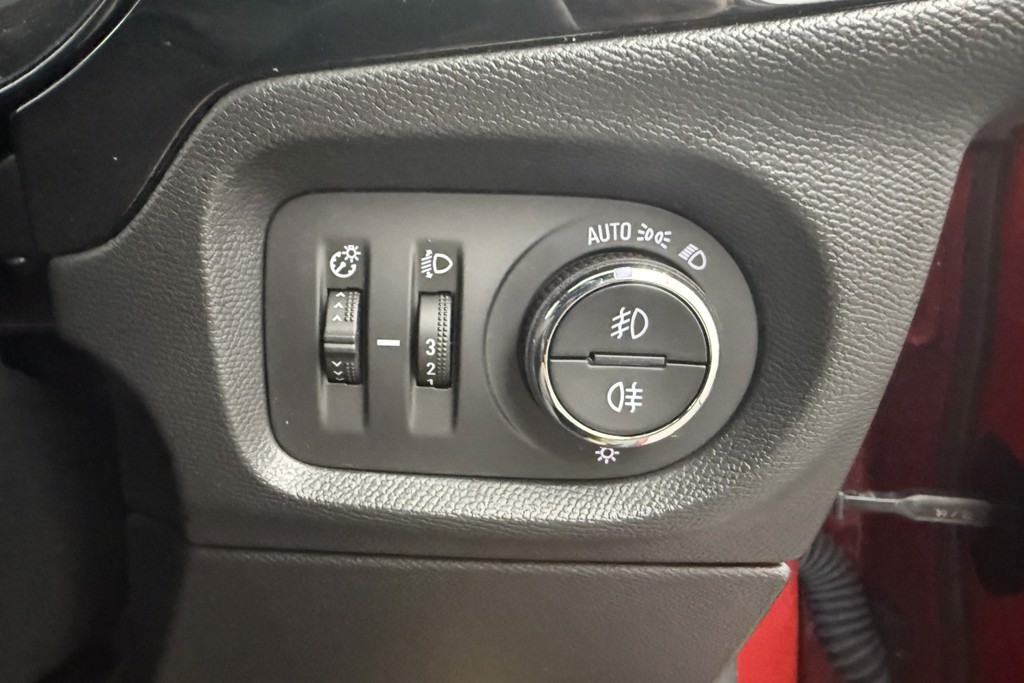 Vauxhall Corsa GS Manual Petrol Hatchback - Stock Number (1549163) - 14th supplementary image