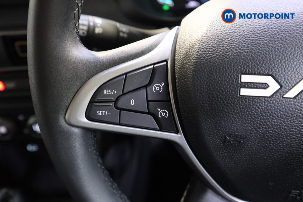 Dacia Jogger Extreme Automatic Petrol-Electric Hybrid People Carrier - Stock Number (1549231) - 3rd supplementary image