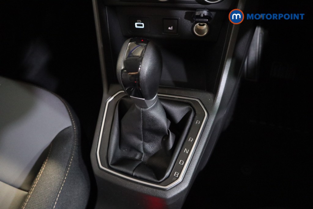 Dacia Jogger Extreme Automatic Petrol-Electric Hybrid People Carrier - Stock Number (1549231) - 8th supplementary image
