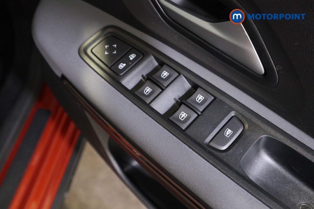 Dacia Jogger Extreme Automatic Petrol-Electric Hybrid People Carrier - Stock Number (1549231) - 9th supplementary image