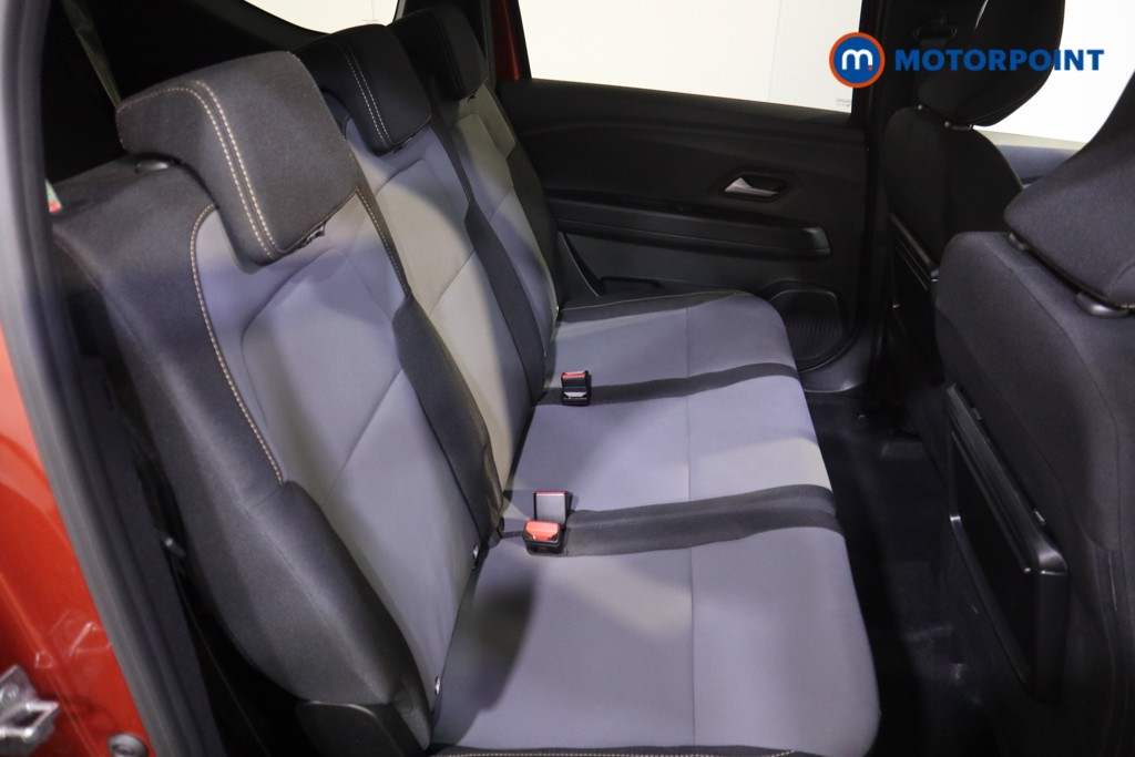 Dacia Jogger Extreme Automatic Petrol-Electric Hybrid People Carrier - Stock Number (1549231) - 11th supplementary image